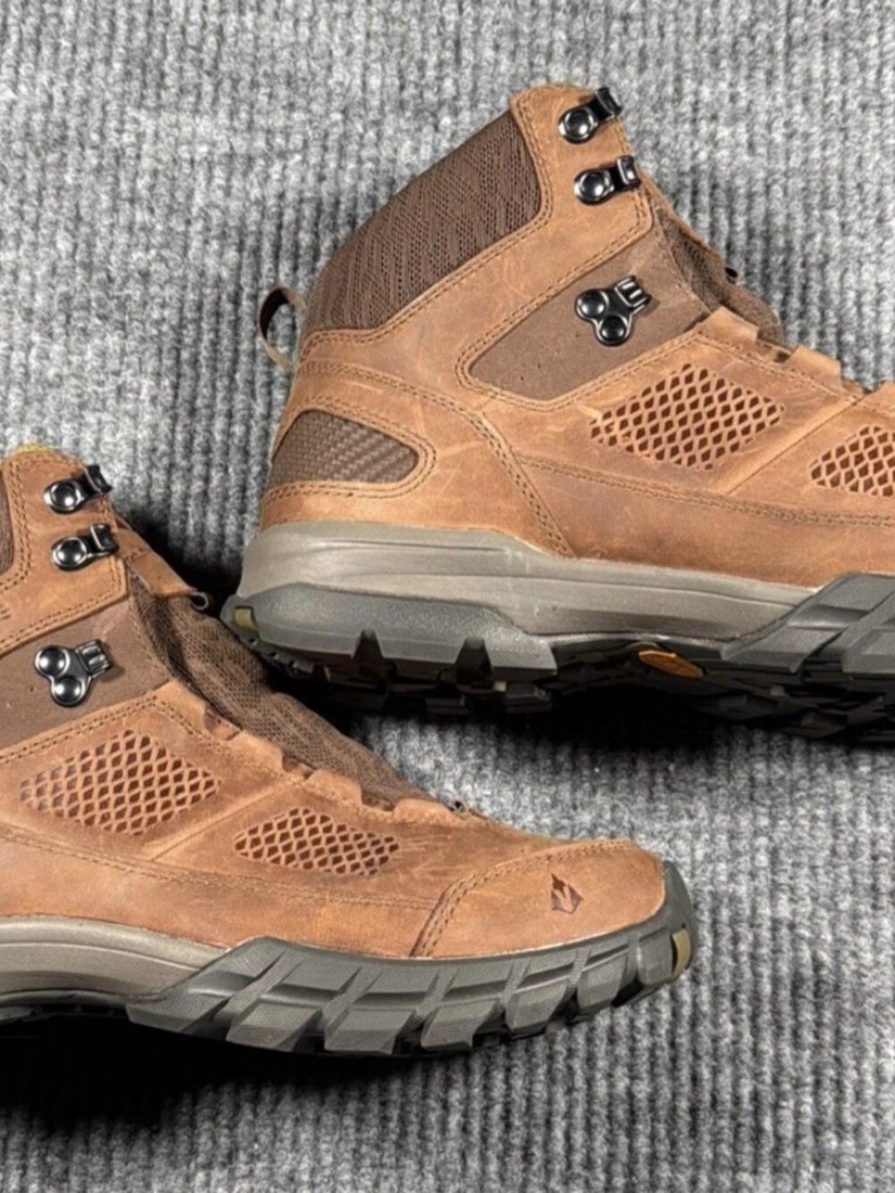 Vasque Talus AT UltraDry Men's Hiking Boots Dark Earth Avocado US 11 M